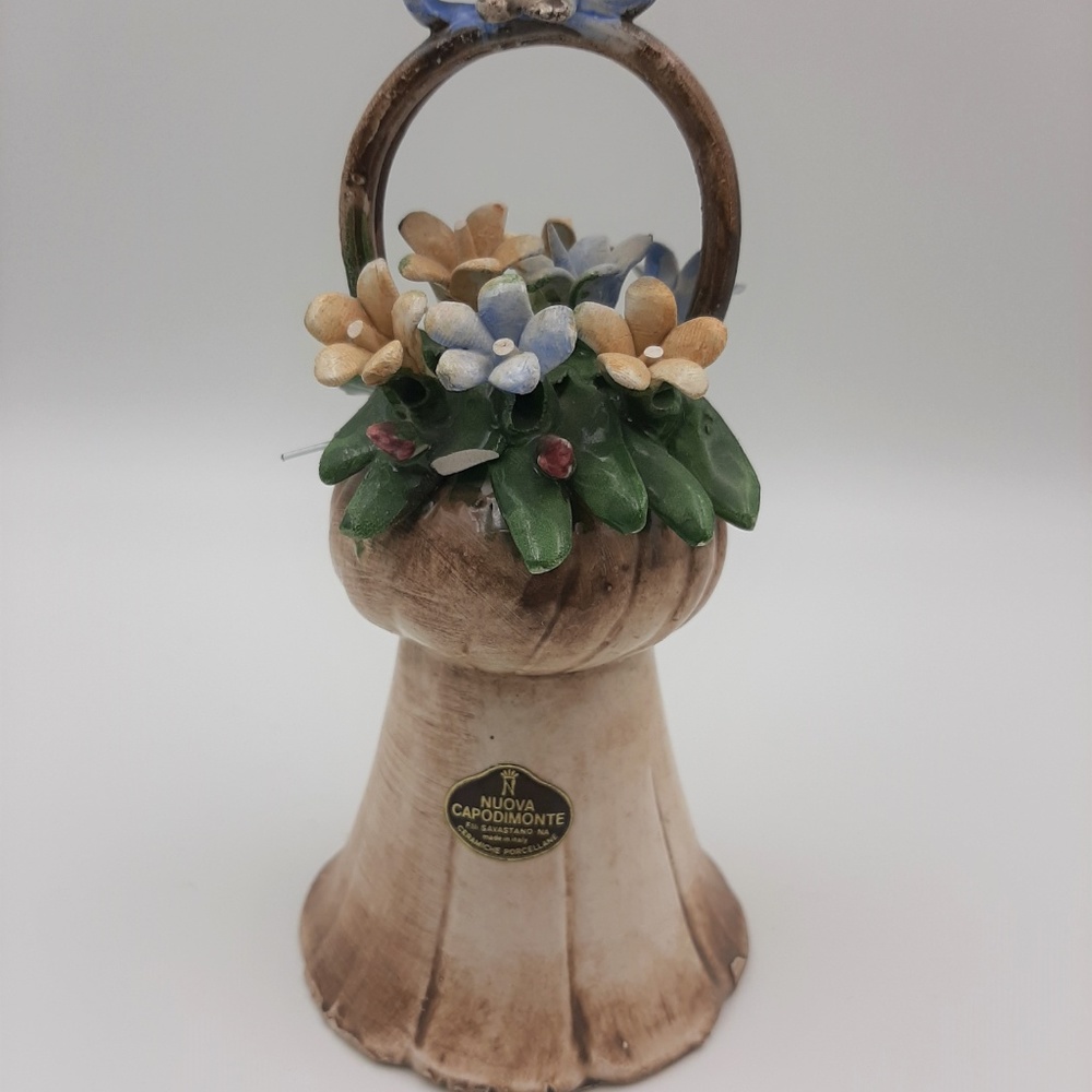 Vintage Nuova Capodimonte Porcelain Flower Bell - Picture 2 of 5